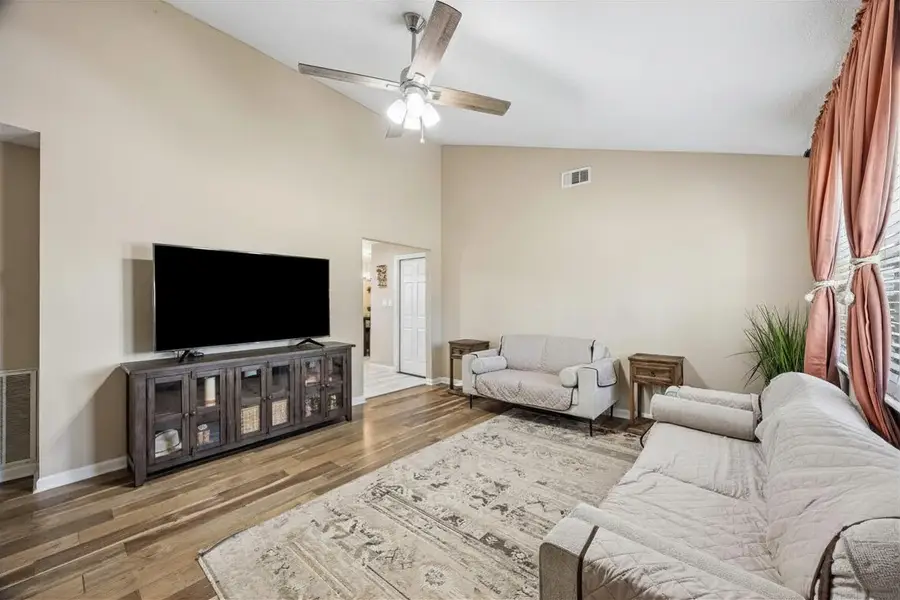 4531 County Road 424, Alvin, TX 77511 - #3