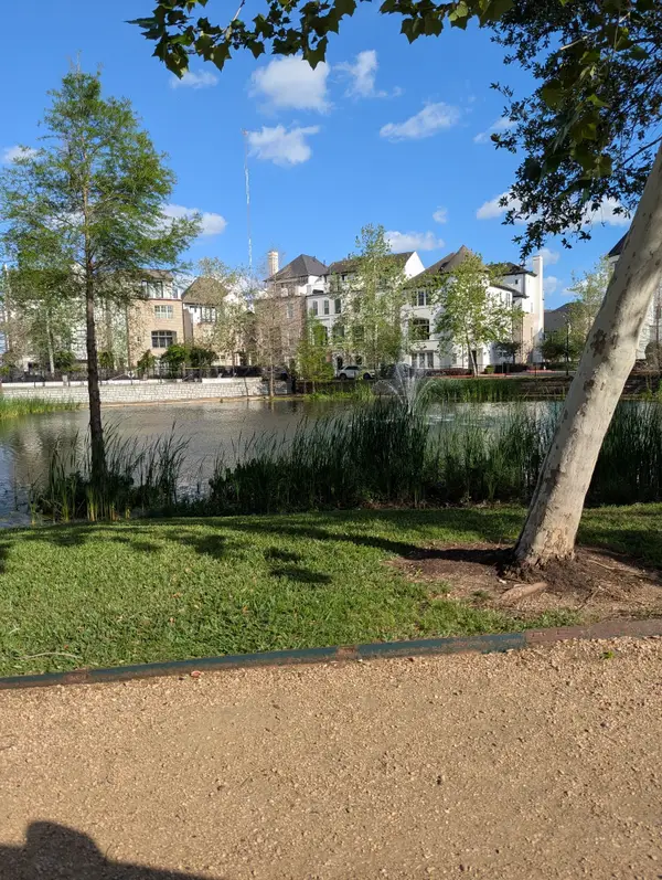 9674 Knight Road, Houston, TX 77045