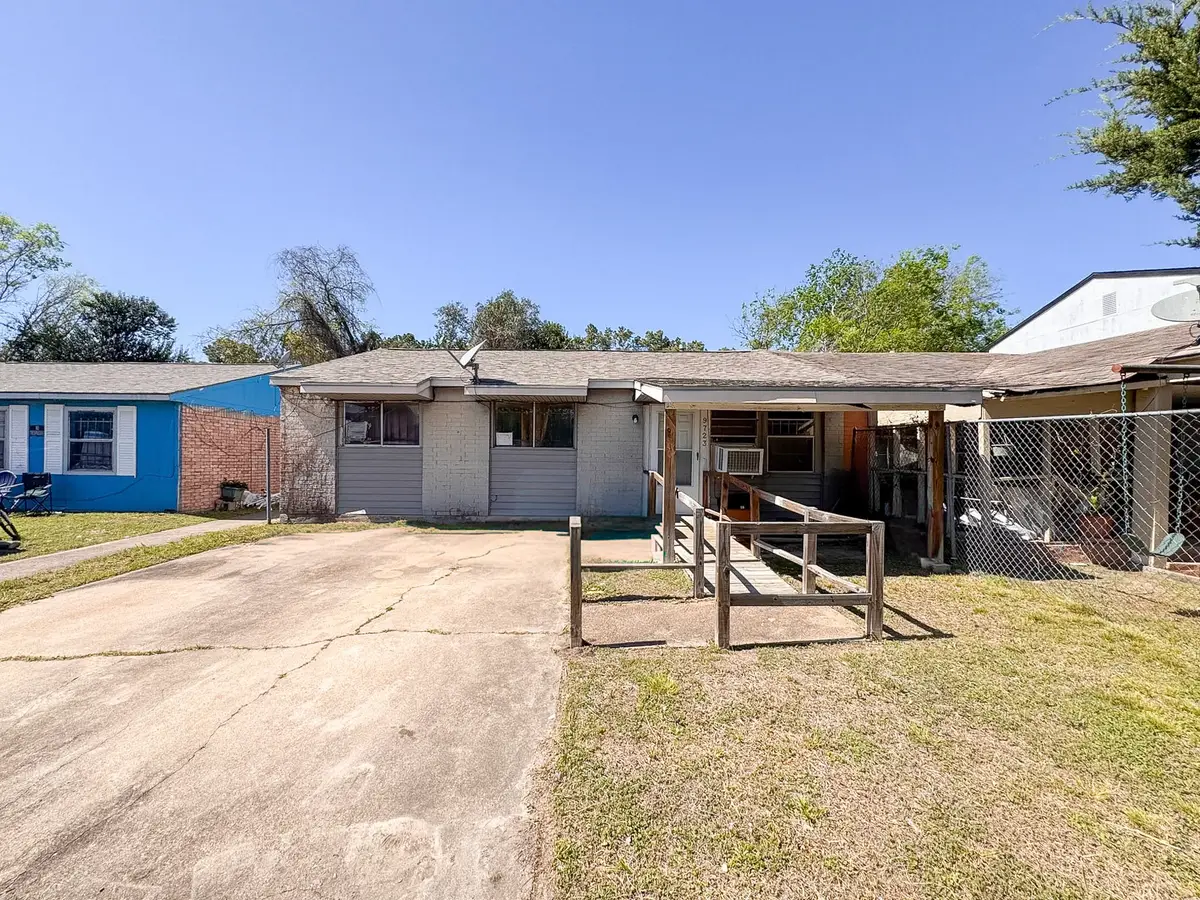 9723 Galaxy Street, Houston, TX 77078 - #1