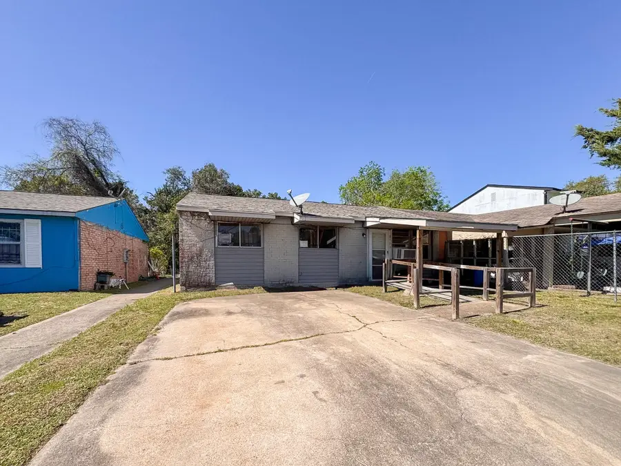 9723 Galaxy Street, Houston, TX 77078 - #2