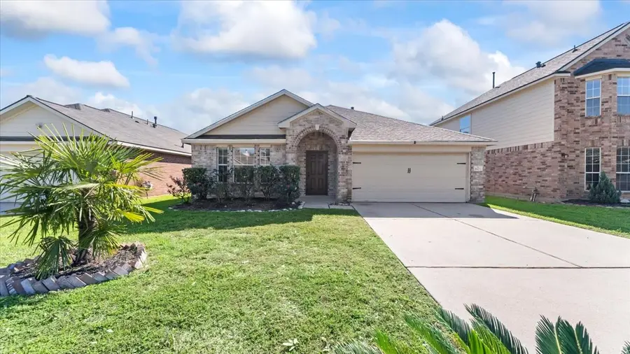 8623 Sorrel Meadows Drive, Tomball, TX 77375 - Image #2