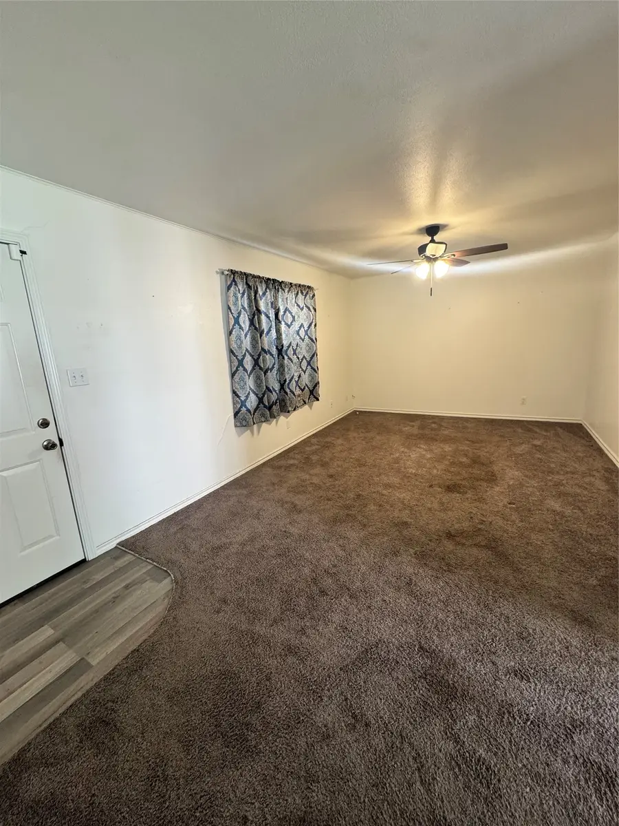3639 5th Avenue, Port Arthur, TX 77642 - #2