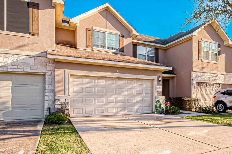 2827 Silver Charm, Houston, TX 77014 - Image #3