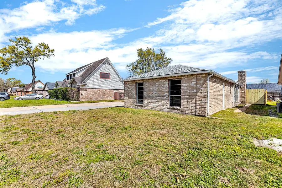 231 Andorra Lane, Houston, TX 77015 - Image #2