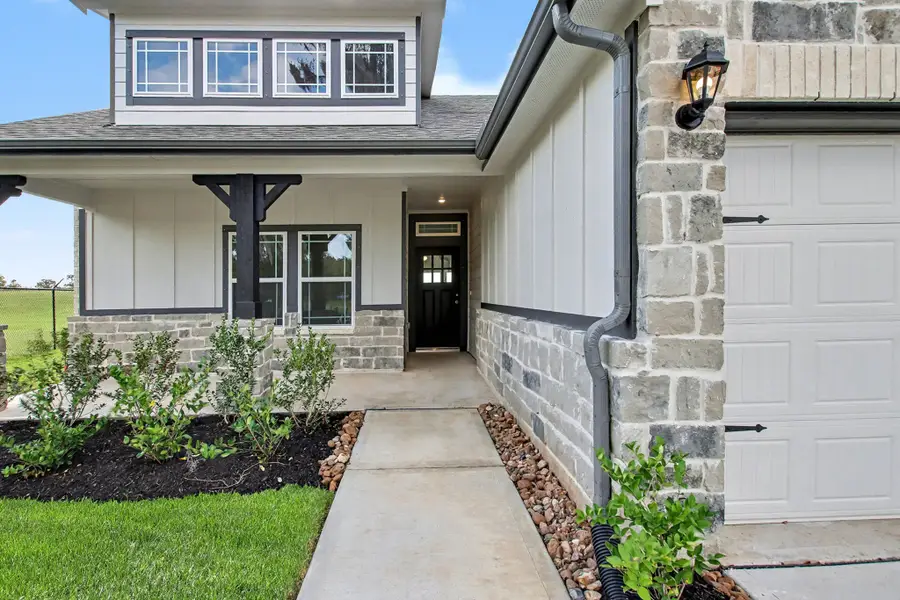 2000 Twin Lakes Boulevard, West Columbia, TX 77486 - #2