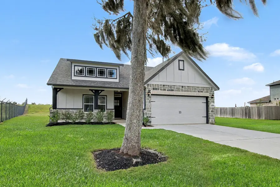 2000 Twin Lakes Boulevard, West Columbia, TX 77486 - #3