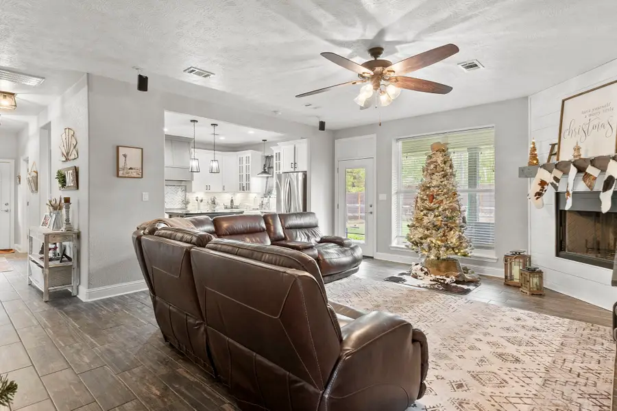 6938 Old Honey Island Road, Kountze, TX 77625 - Image #2