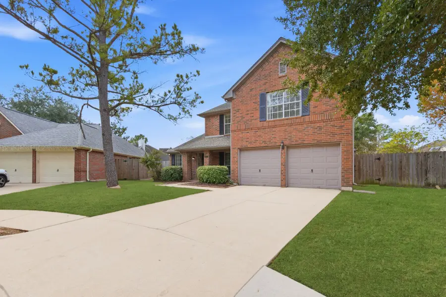 1807 Heather Cove Court, Houston, TX 77062 - Image #3