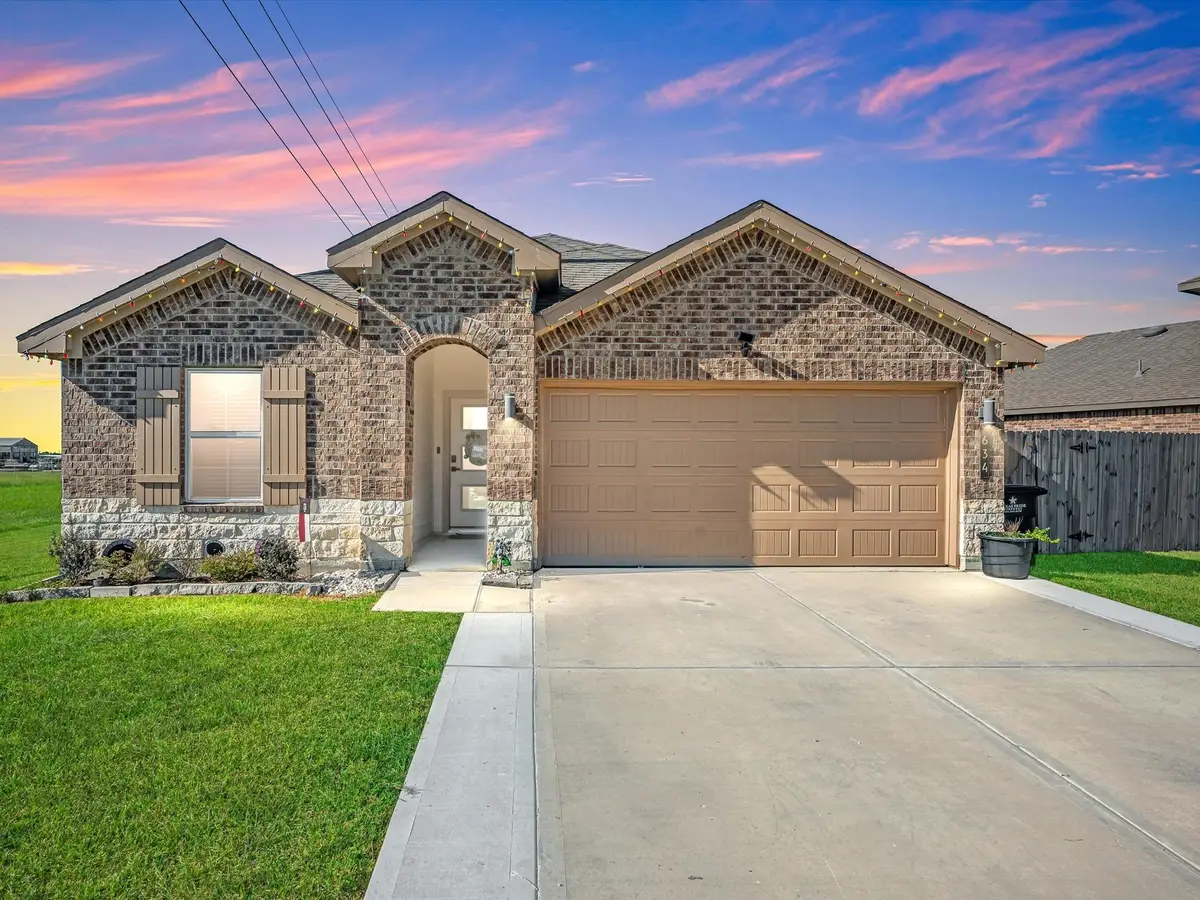 634 Thunder Cloud Drive, Baytown, TX 77523 - Image #1