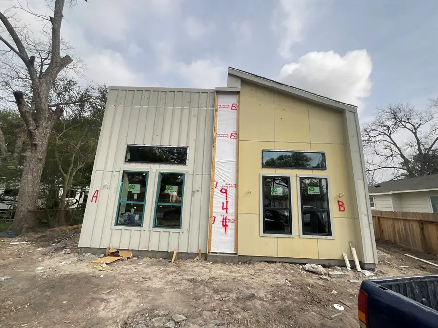 944 Lucky Street, Houston, TX 77088 - #2