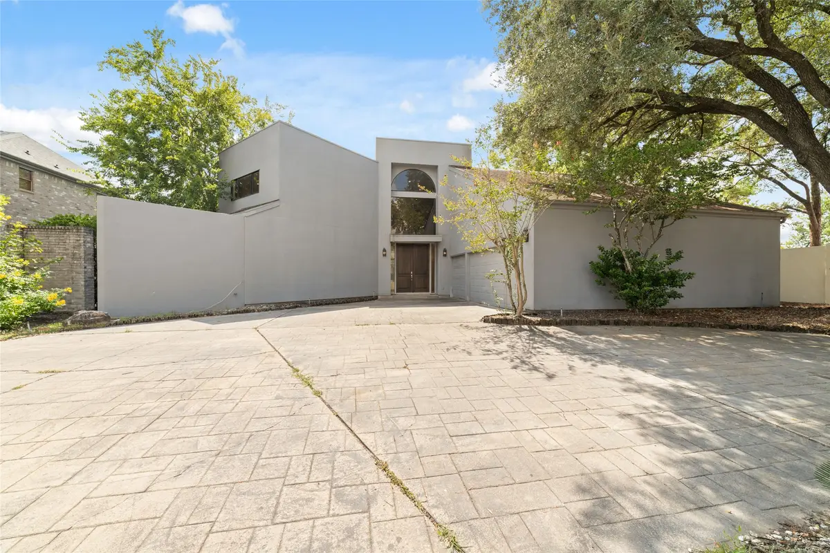 8115 Fondren Lake Drive, Houston, TX 77071 - #1