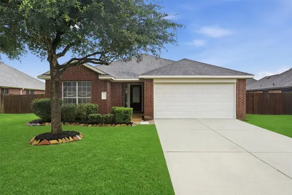 4103 Whitlam Drive, Pearland, TX 77584
