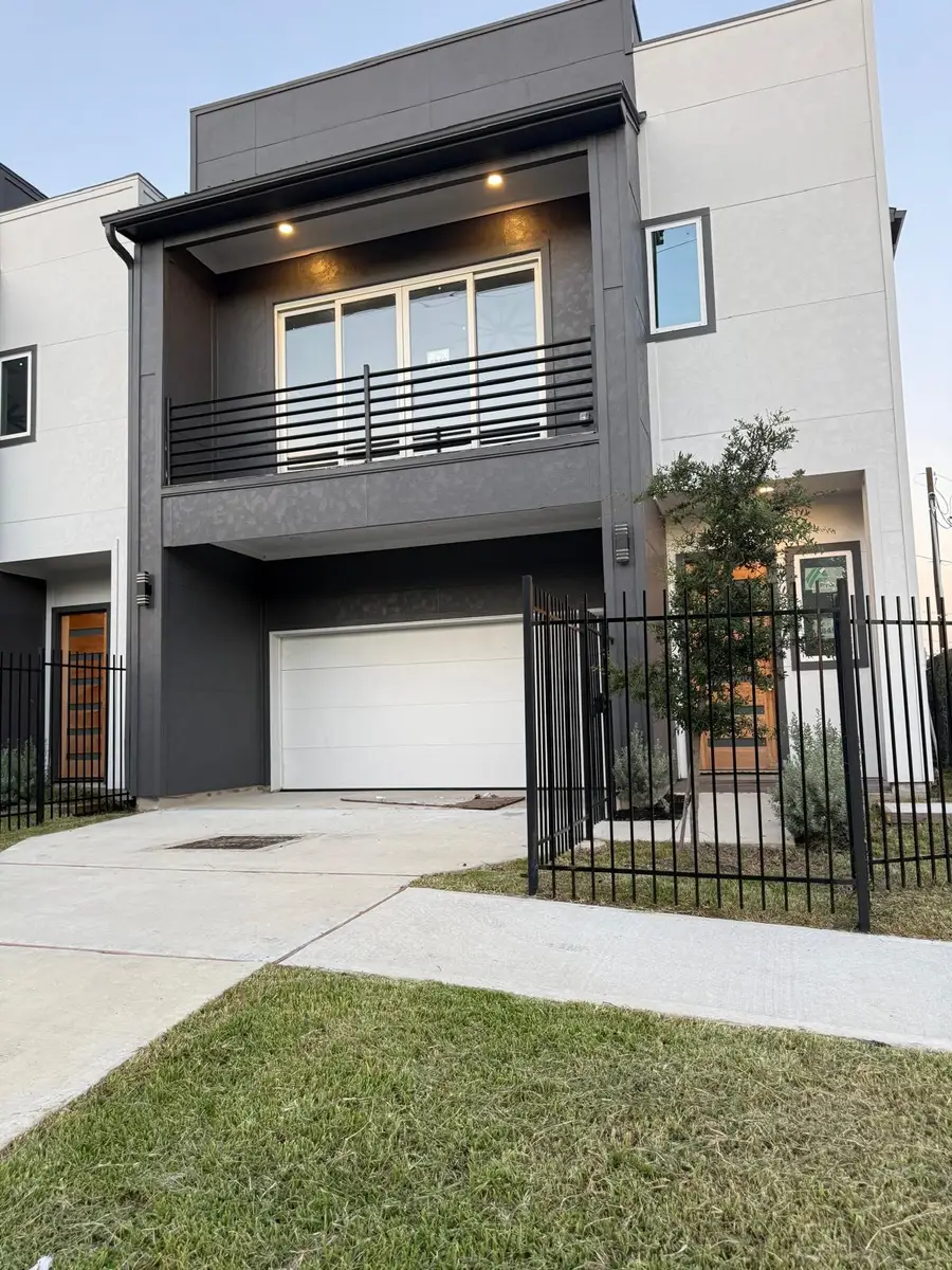 6844 Del Rio Street, Houston, TX 77021 - #2