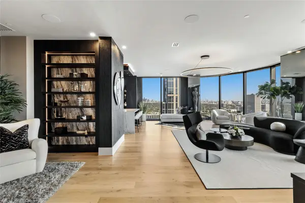 1409 Post Oak Boulevard #2301, Houston, TX 77056