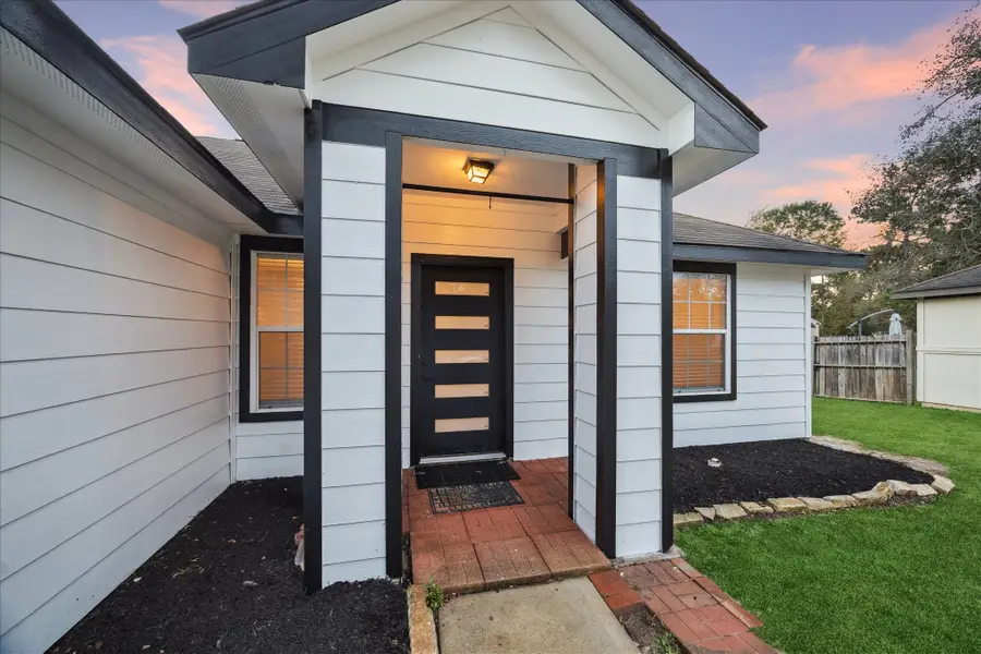 16384 Ryan Guinn Way, Conroe, TX 77303 - Image #2