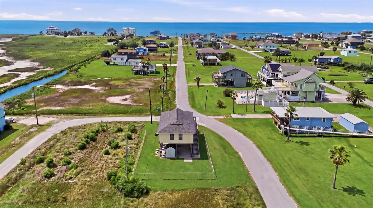 4014 6th Street, Galveston, TX 77554 - #1