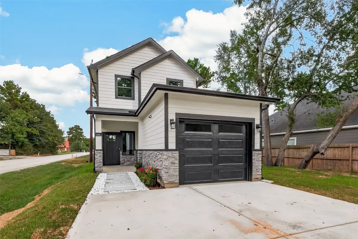 603 Texas Street, Tomball, TX 77375 - #1