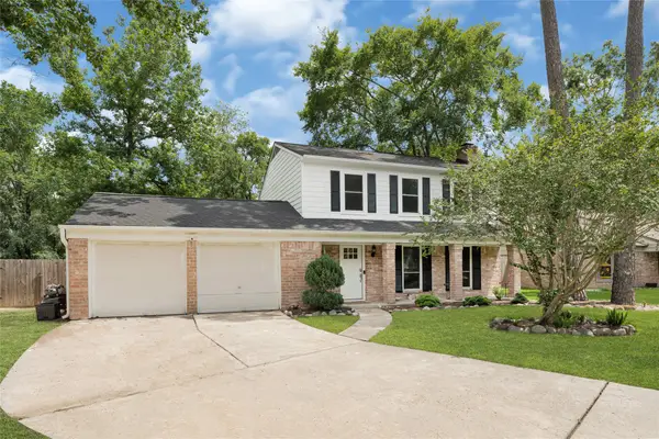 2031 Aspen Glade Drive, Houston, TX 77339