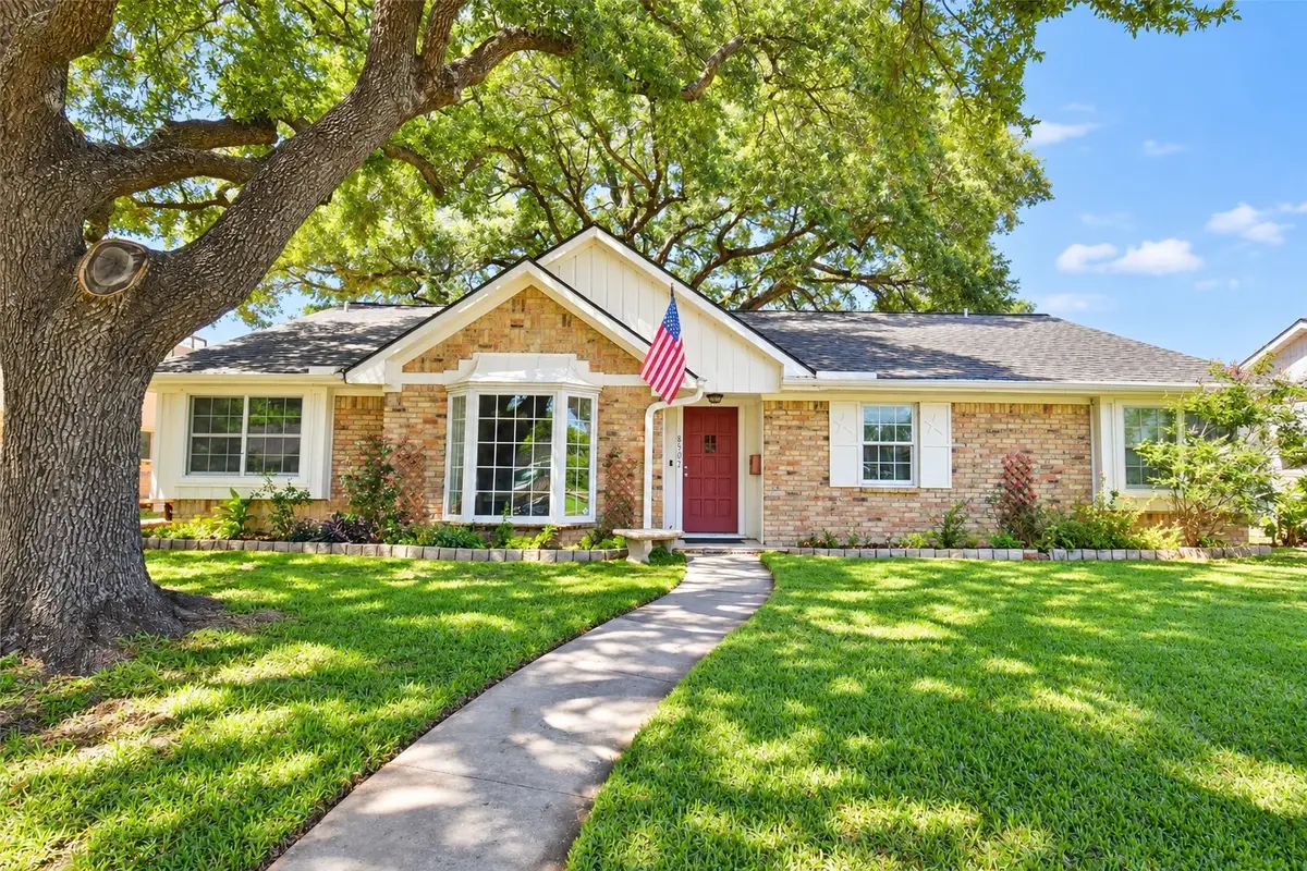8502 Braes Meadow Drive, Houston, TX 77071 - #1