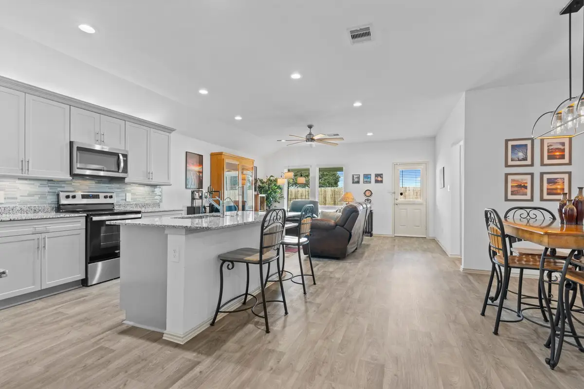 1259 Waterside Trace, Sealy, TX 77474 - Image #1