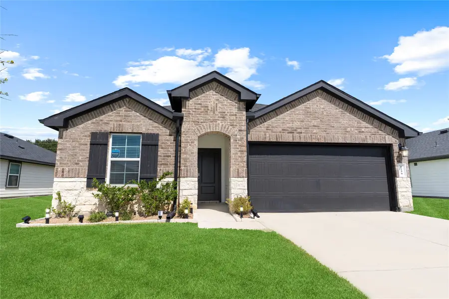 1259 Waterside Trace, Sealy, TX 77474 - Image #3