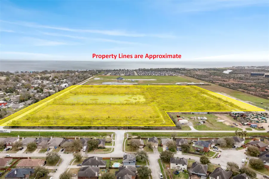 4835 10th Street, Bacliff, TX 77518 - #2