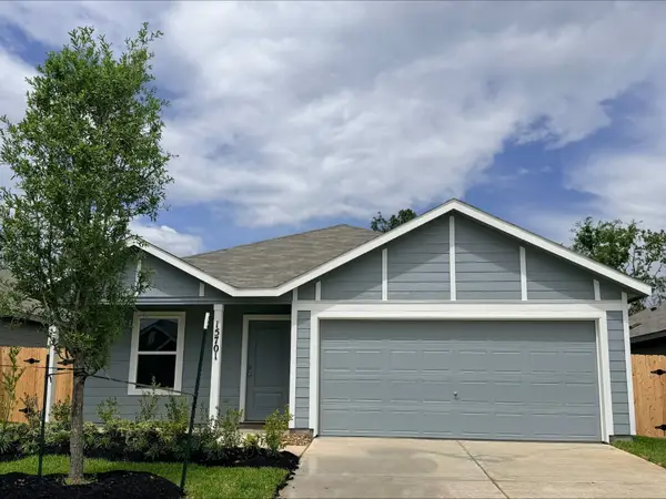 15717 Plum Brook Drive, Conroe, TX 77303