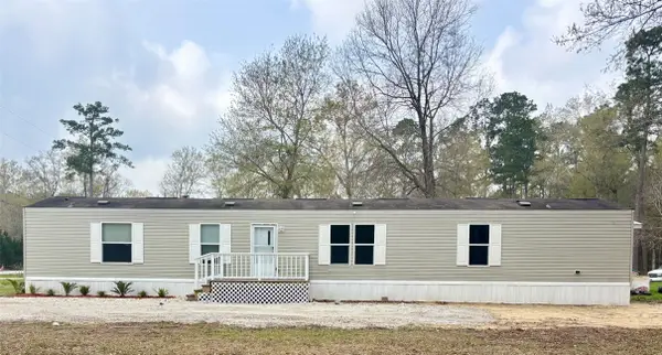 161 Westwood Avenue, Liberty, TX 77575