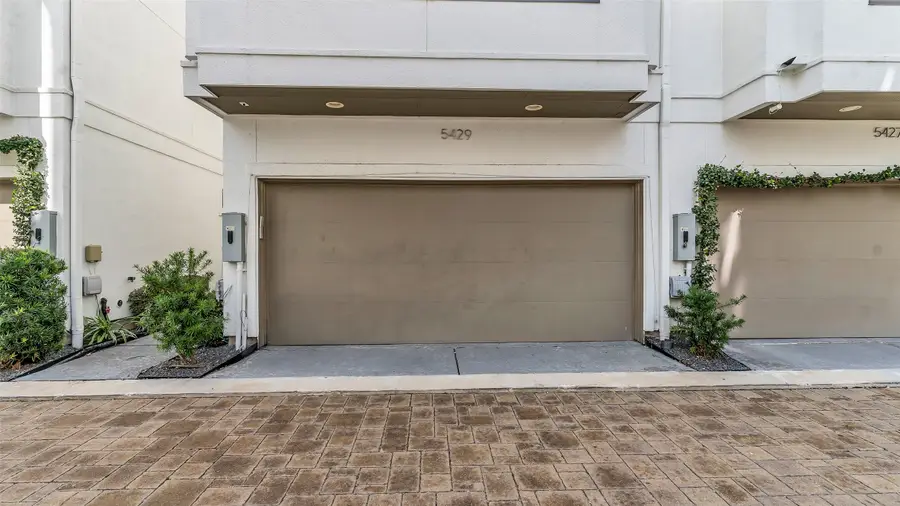 5429 Larkin Street, Houston, TX 77007 - Image #3