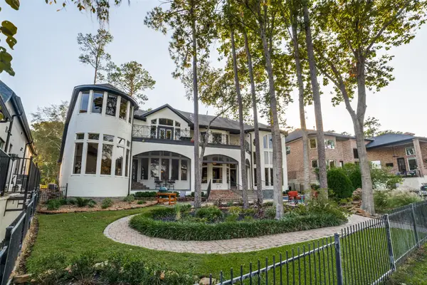 83 Promenade Street N, Montgomery, TX 77356