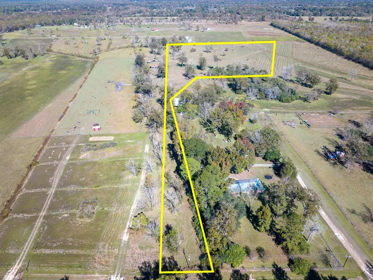 555 County Road 2089, Hardin, TX 77575 - #1