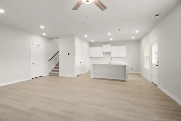 7942 Alset Drive, Magnolia, TX 77354