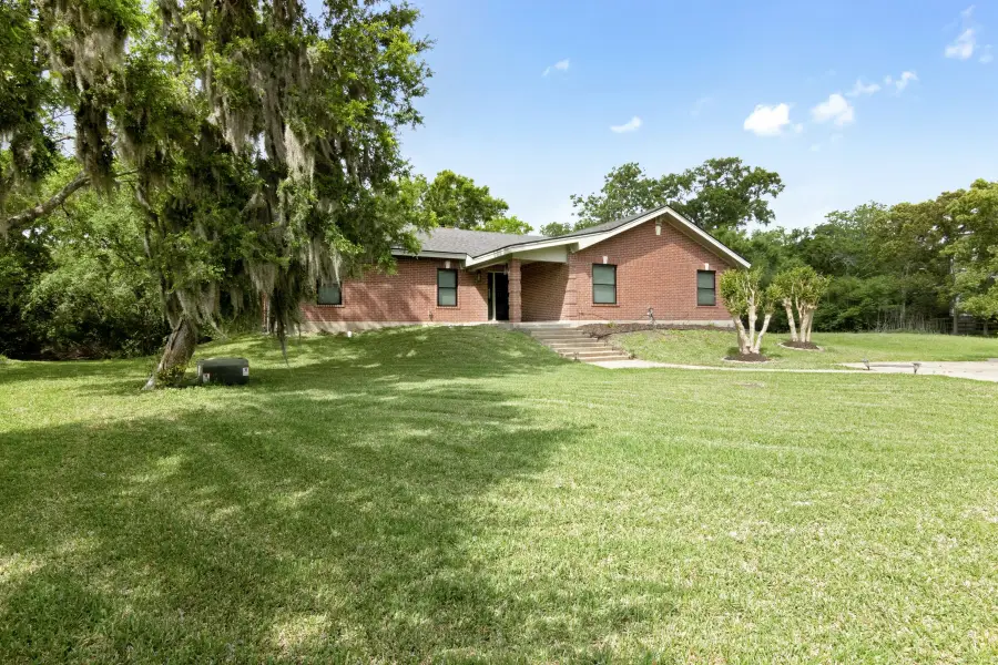 5366 Appleblossom Lane, Friendswood, TX 77546 - #3