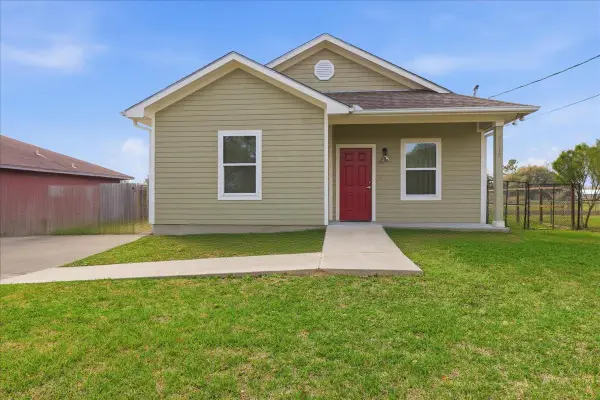 9015 Landis Drive, Beaumont, TX 77707