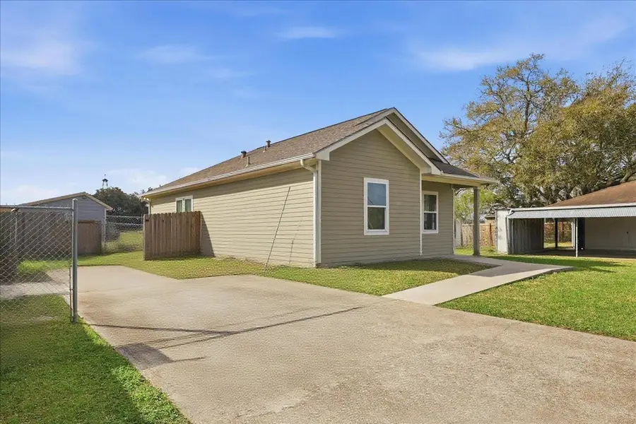 9015 Landis Drive, Beaumont, TX 77707 - #2
