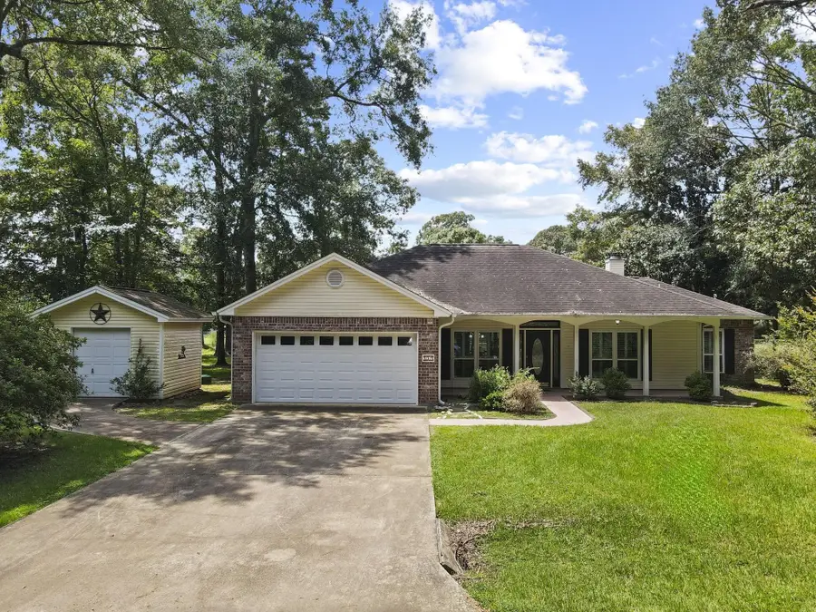 919 Huckleberry, Village Mills, TX 77663 - Image #2