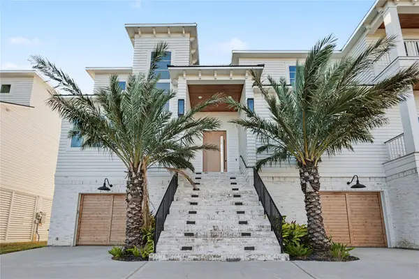 426 81st Street, Galveston, TX 77554