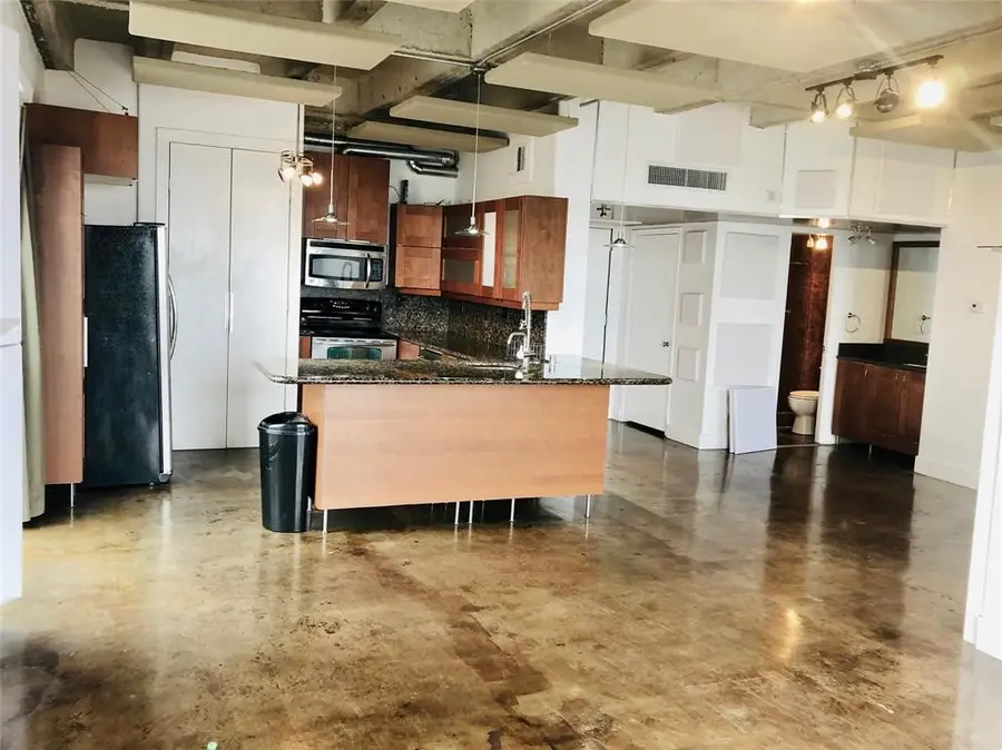 2016 Main Street #1822, Houston, TX 77002 - Image #2