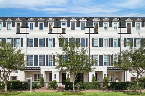 22 Crain Square Boulevard, Southside Place, TX 77025