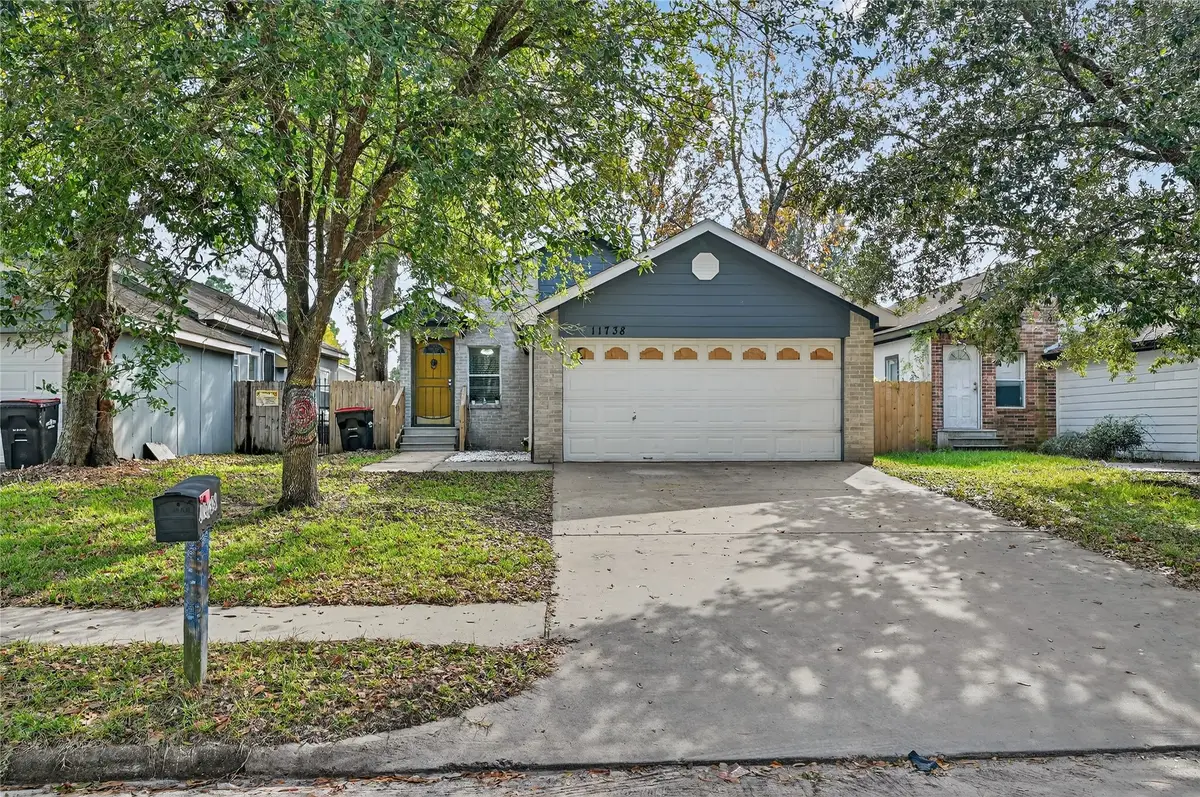 11738 Greencanyon Drive, Houston, TX 77044 - Image #1