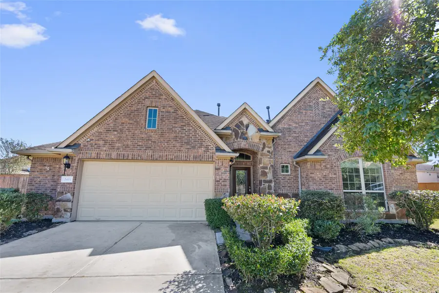 2411 Linden Bluff Court, Sugar Land, TX 77479 - Image #2
