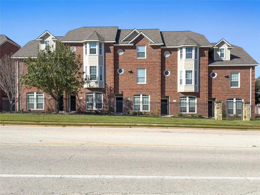 305 Holleman Drive E #302, College Station, TX 77840 - #2