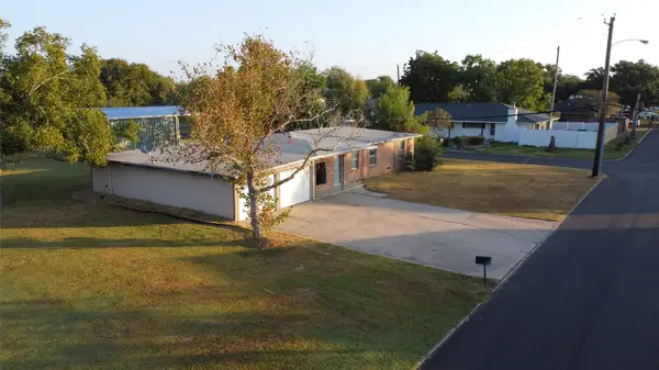 7923 Bayside Boulevard, Beach City, TX 77523