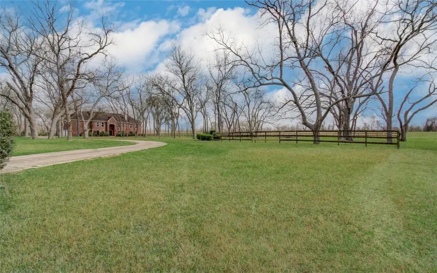 8659 Halls Retreat Court, Missouri City, TX 77459 - #3