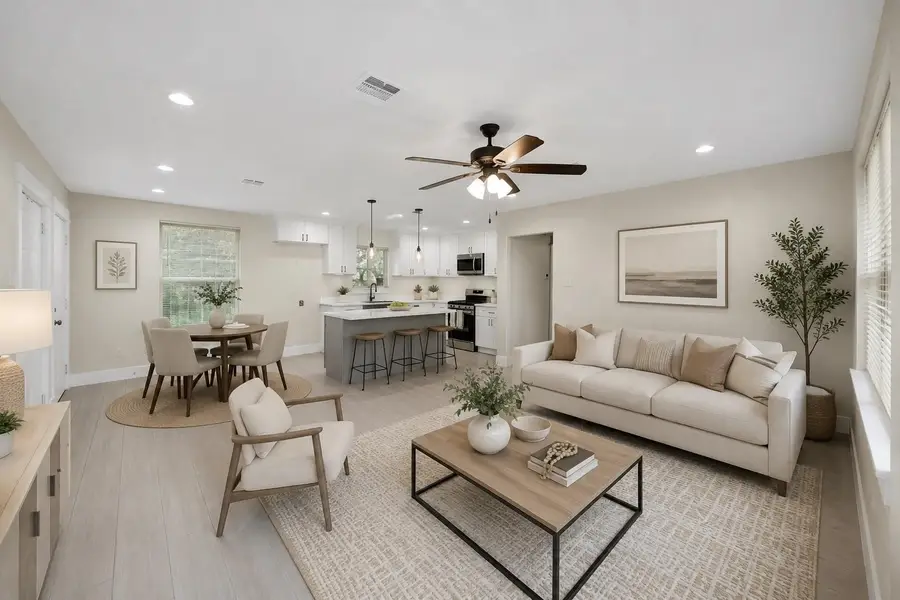 10521 Chesterfield Drive, Houston, TX 77051 - #2
