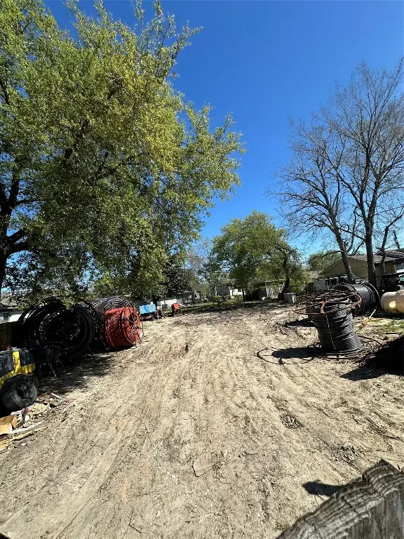 5607 Hilary Street, Houston, TX 77026