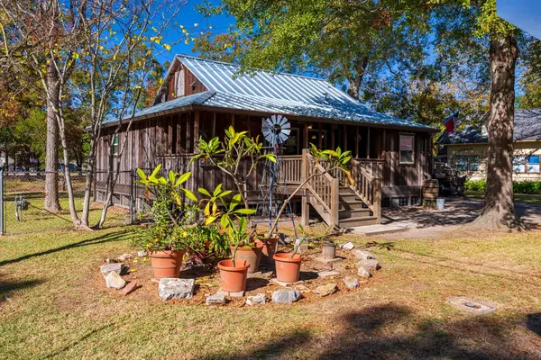 4826 Charles Street, Seabrook, TX 77586