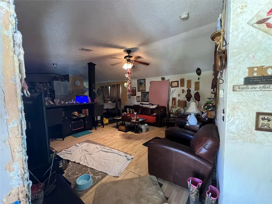 12210 Colston Road, Santa Fe, TX 77510 - Image #2