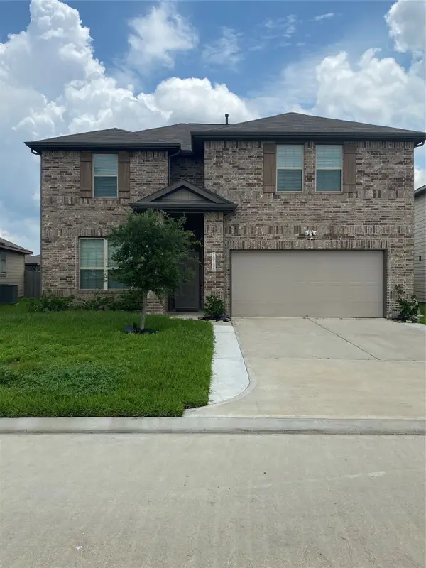 10106 Heatherstone Way, Houston, TX 77044