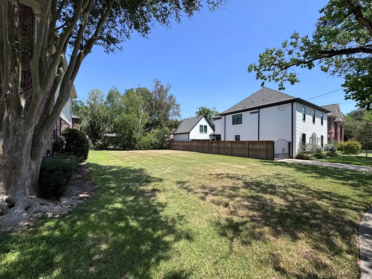 4212 Albans Street, West University Place, TX 77005 - #1